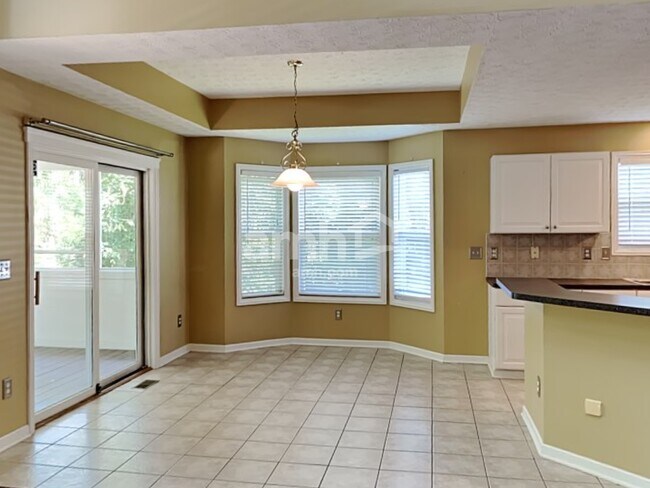 Building Photo - 422 Sunridge Dr