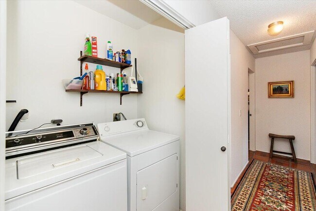 Building Photo - 51835 Avenida Madero
