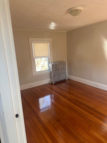 Building Photo - 22 Central St