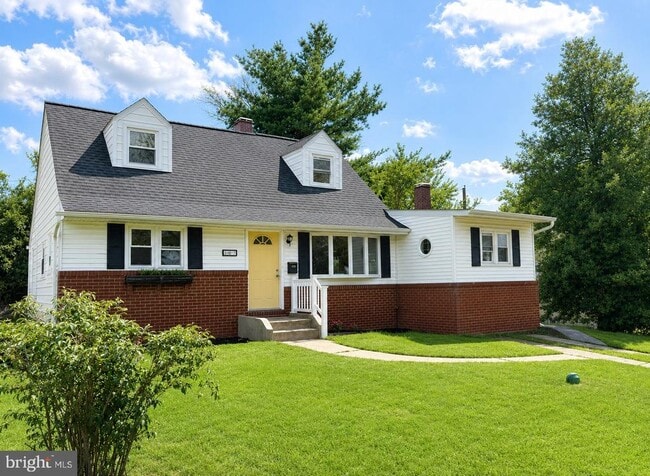 Building Photo - 307 Luther Rd