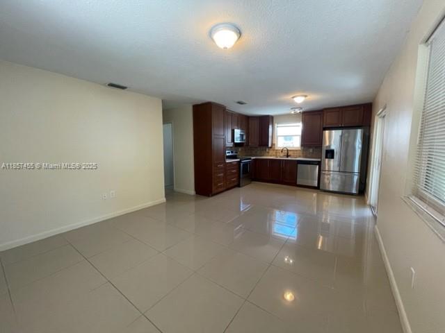 Building Photo - 18233 Oleta Dr
