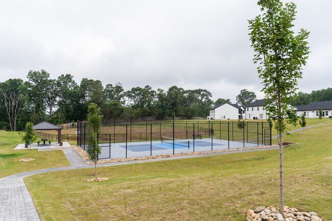 Building Photo - 4053 Cedar Fls Ln