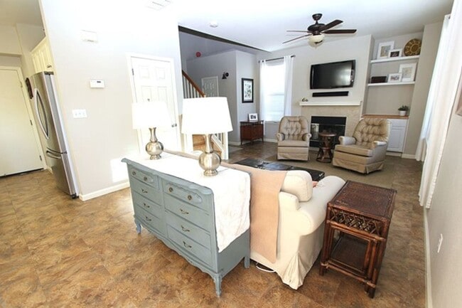 Building Photo - Charming 3-bedroom 2.5 bath, 1512 square foot home in Vacaville