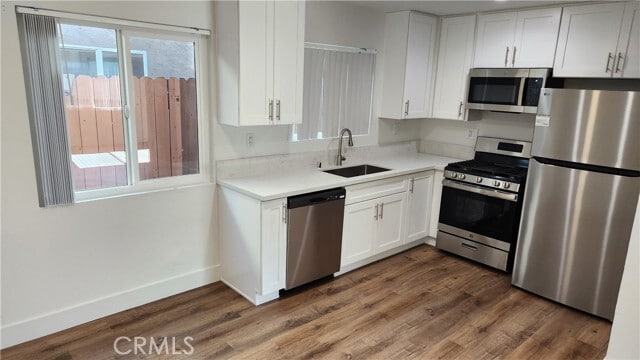 Building Photo - 988 El Camino Dr