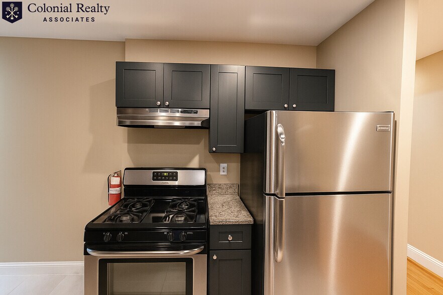 Building Photo - 60 Egmont St