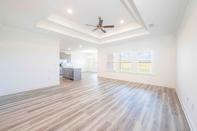 Building Photo - 12753 Shoshoney Cir