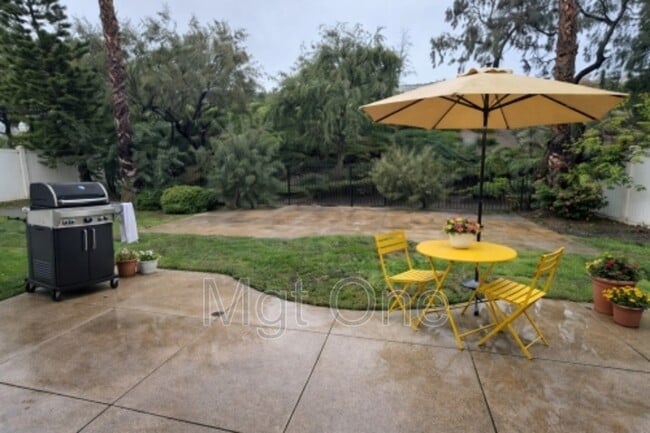 Building Photo - 1980 Olympia Fields Dr