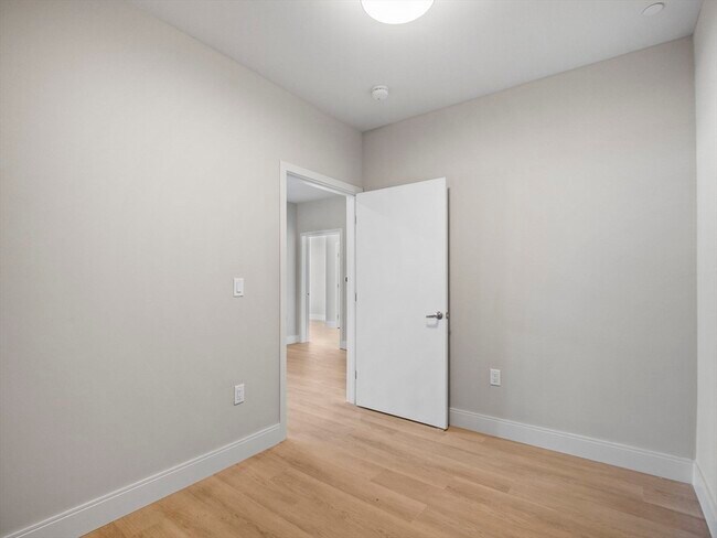 Building Photo - 249 Corey Rd