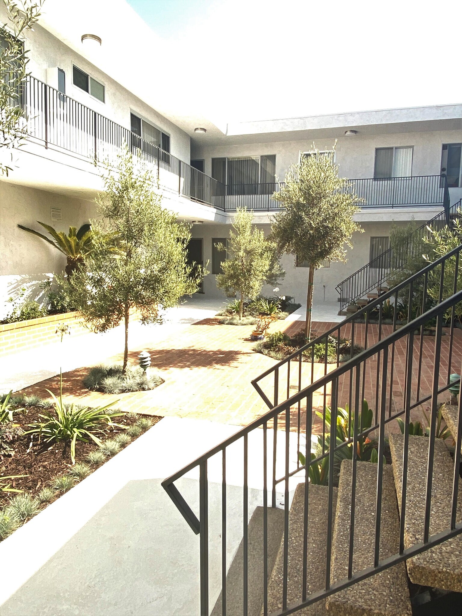 Building Photo - 11775 Gateway Blvd