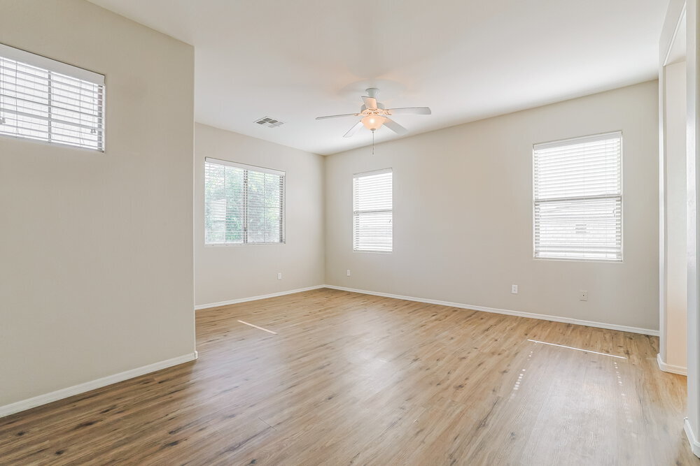 Building Photo - 38241 W Padilla St