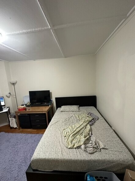 Building Photo - 1175 Boylston St