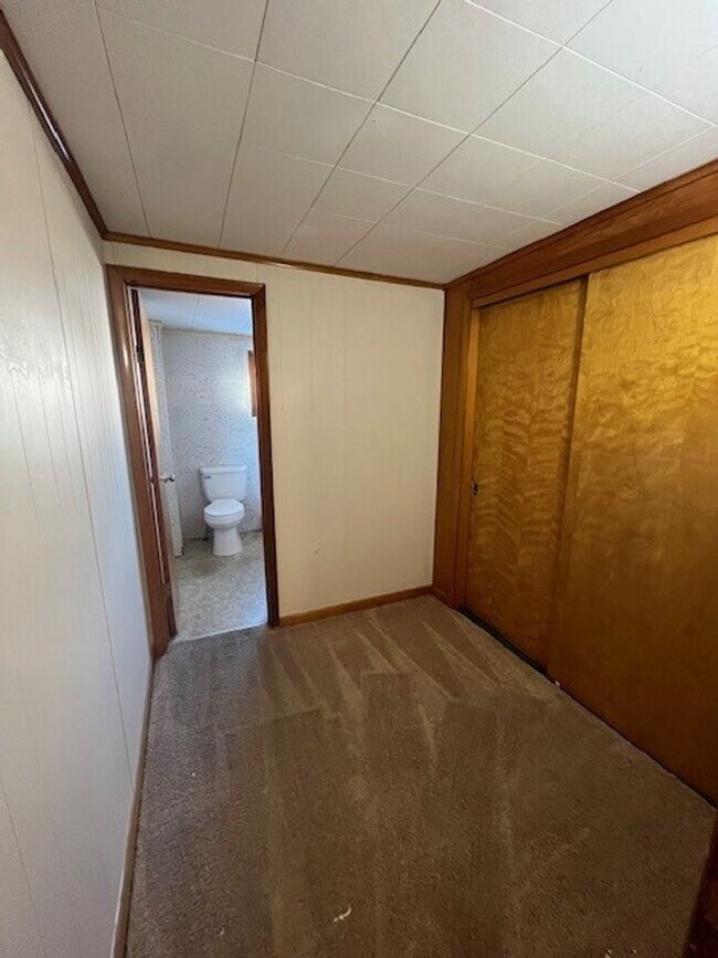 Building Photo - 20 Wiggan St