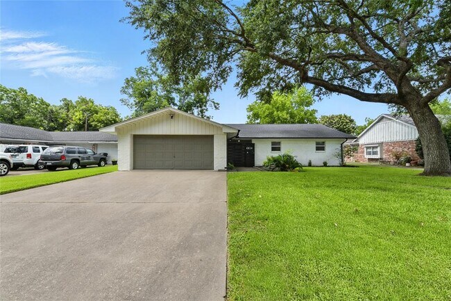 Building Photo - 4814 Warm Springs Rd