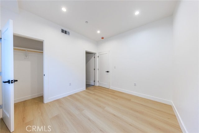 Building Photo - 2426 S West View St