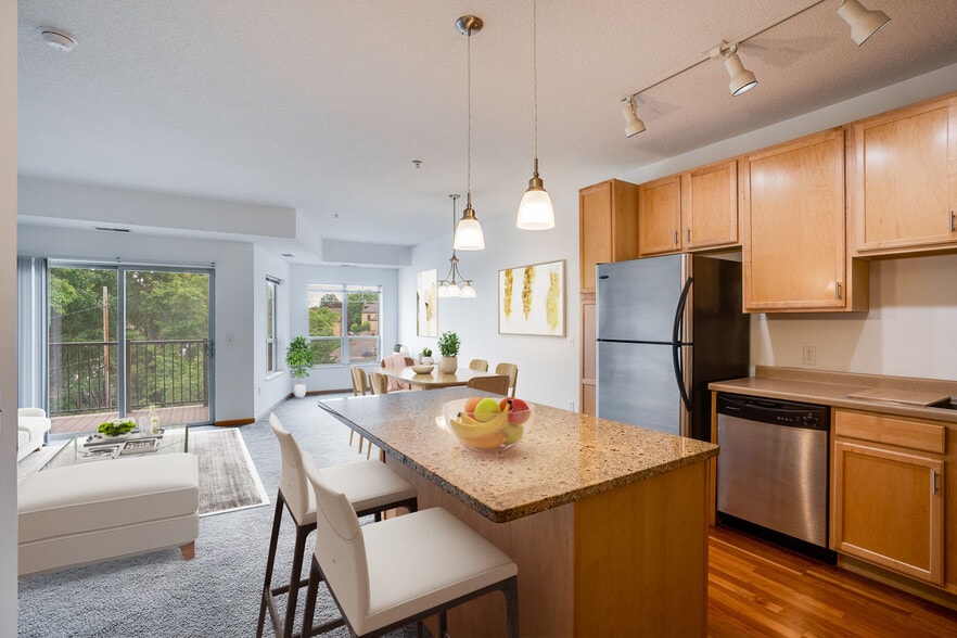 Building Photo - 1101 on Main Apartment Homes