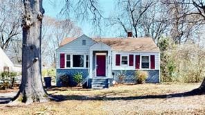 Building Photo - 2320 Vanderbilt Rd