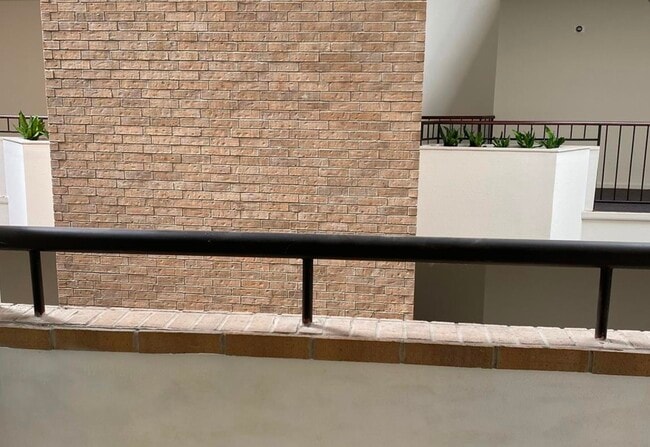 Building Photo - 5200 Weslayan St