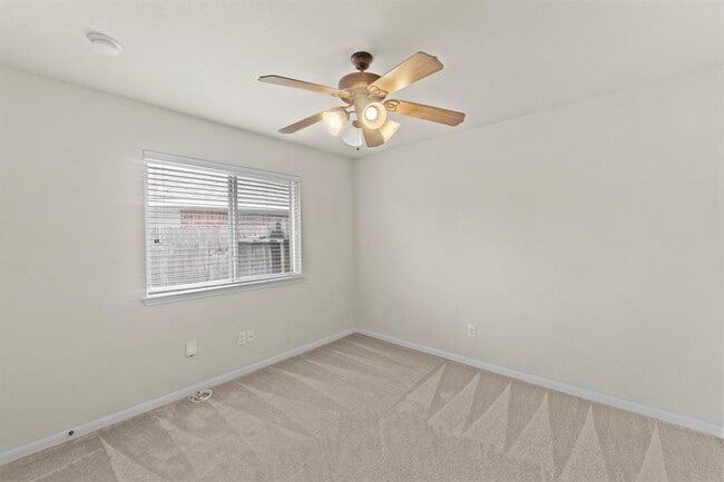 Building Photo - 9518 Denfield Ln