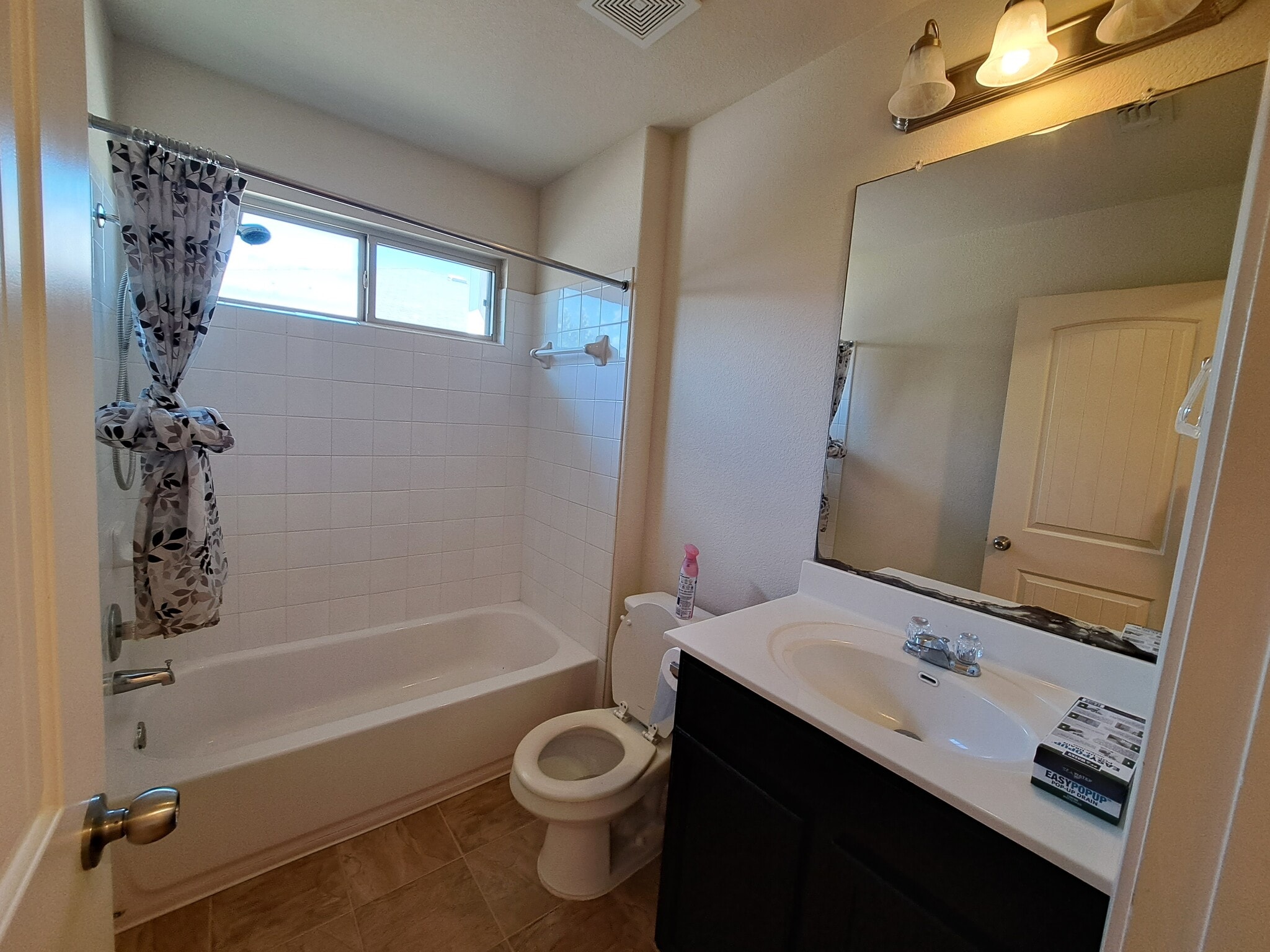 Building Photo - 1208 Hawkeye Point Rd