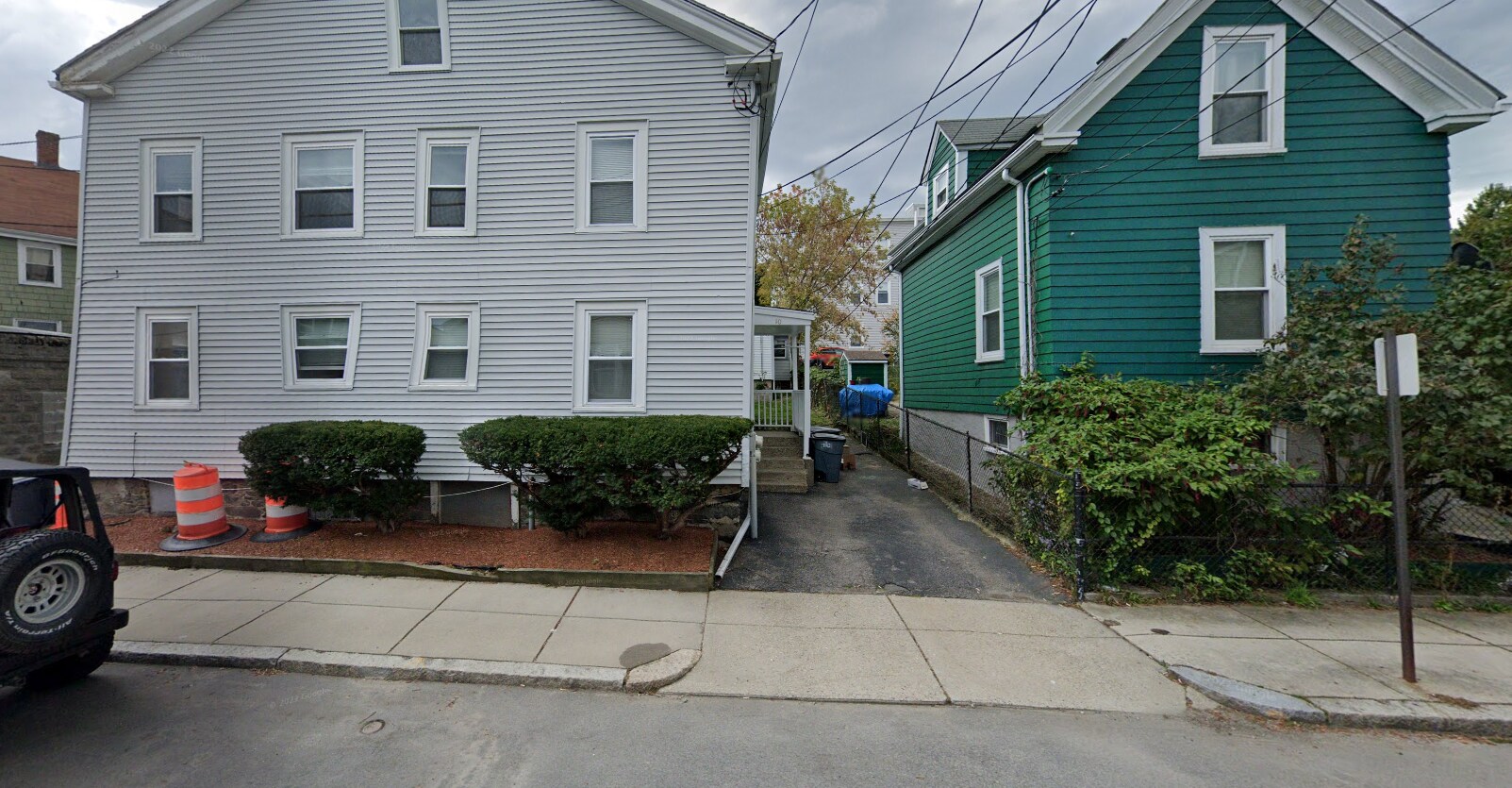 Building Photo - 10 Shepard St
