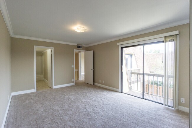 Building Photo - 110 N Delaware Blvd