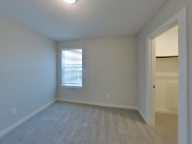 Building Photo - 4918 San Fabiano Ct