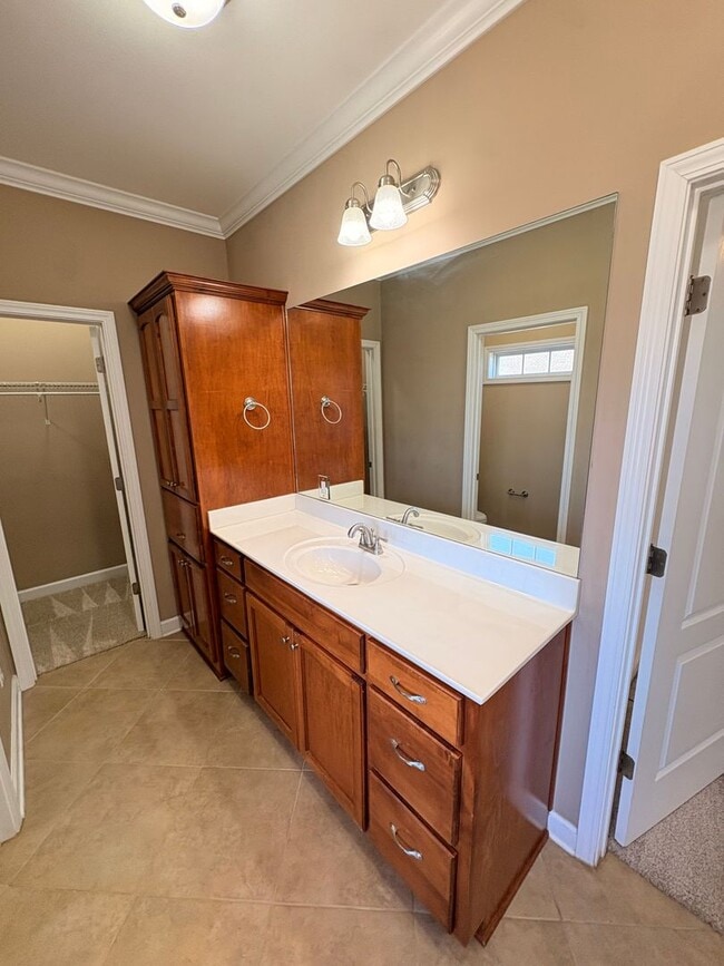 Building Photo - 102 Timber Hill Ct