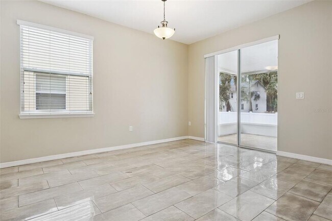 Building Photo - 1440 Scarlet Oak Loop