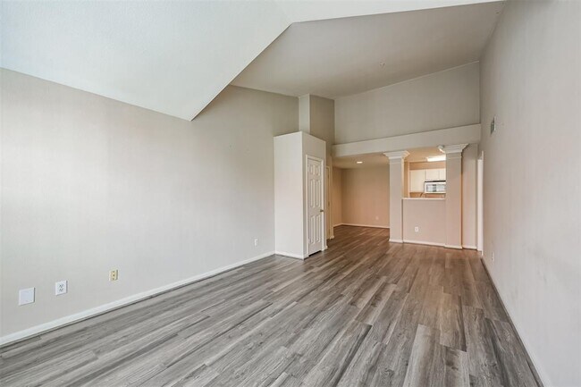 Building Photo - 3231 Allen Pkwy