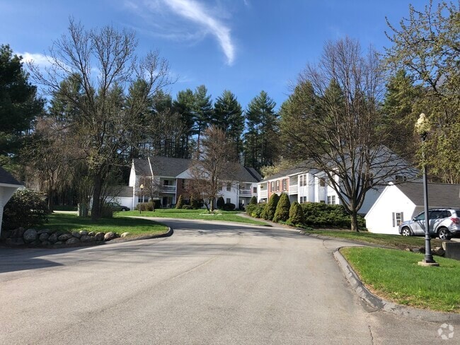 Building Photo - 29 Windsor Ct