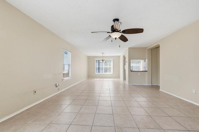 Building Photo - 1109 Bradbury Ln