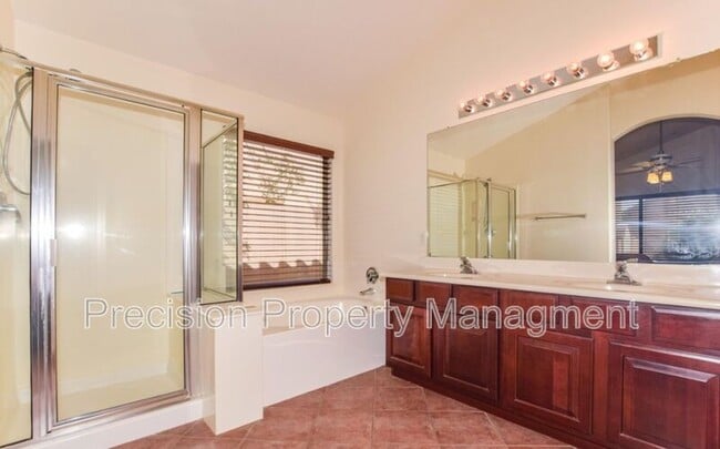 Building Photo - 3839 E Timberline Ct