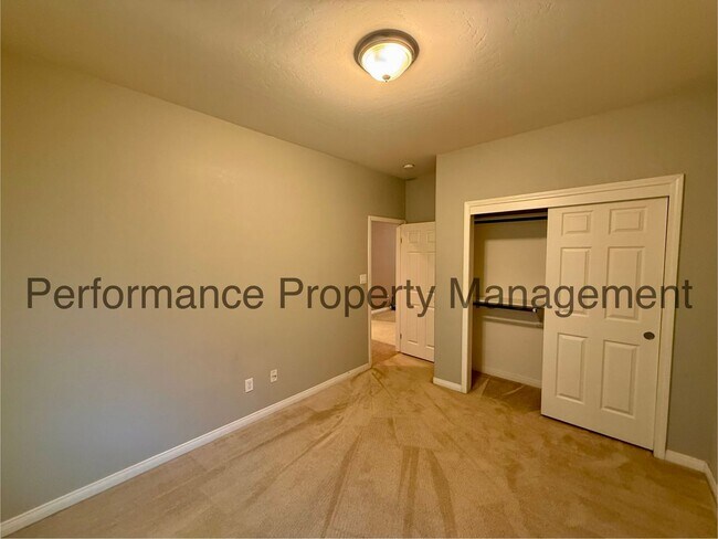 Building Photo - 6214 Ocean Jasper Drive