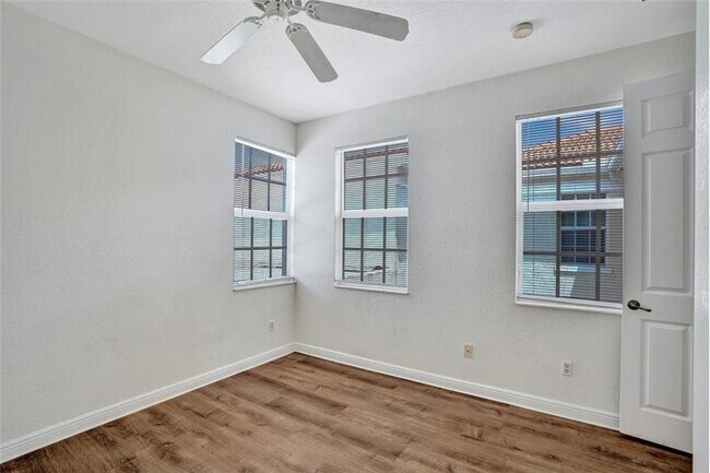 Building Photo - 8308 NW 9th Ave