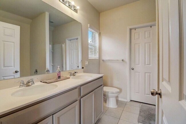 Building Photo - 3105 Walker Creek Dr