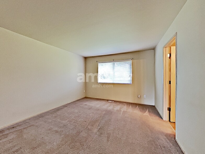 Building Photo - 6304 88th Street Ct E