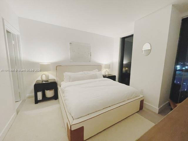 Building Photo - 121 NE 34th St