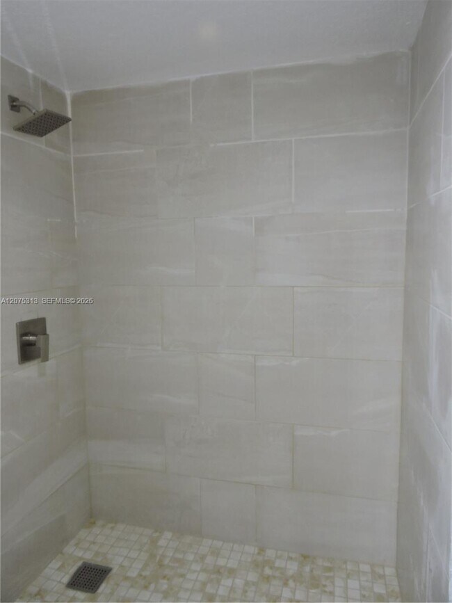 Building Photo - 1316 SW 118th Terrace