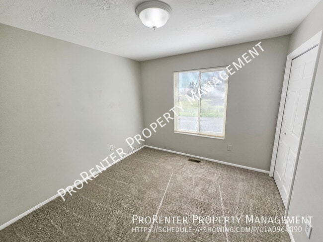 Building Photo - 929 Wasatch Dr