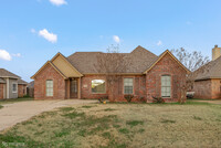 Building Photo - 4021 Elizabeth Ln