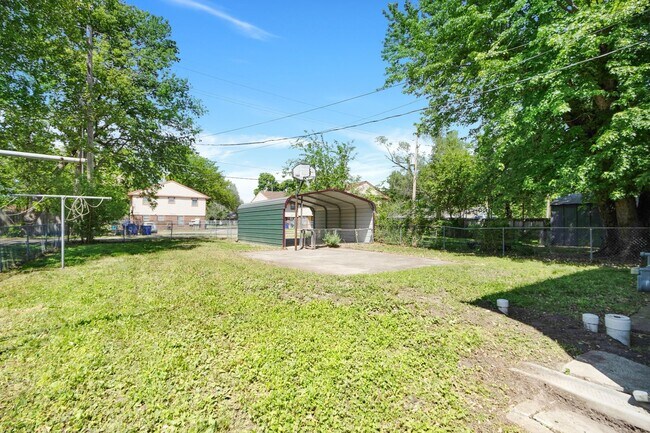 Building Photo - Quality Home Management