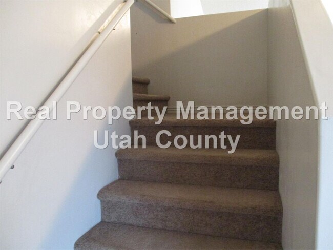 Building Photo - Spanish Fork Home