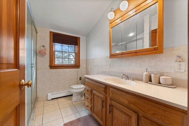 Building Photo - 101 W Plain St