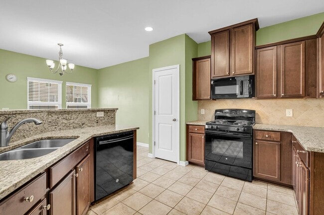 Building Photo - 139 Blackwater Way