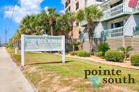 Building Photo - 554 E Beach Blvd