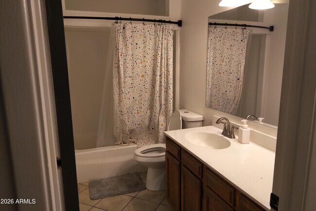 Building Photo - 422 W Pebble Beach Dr
