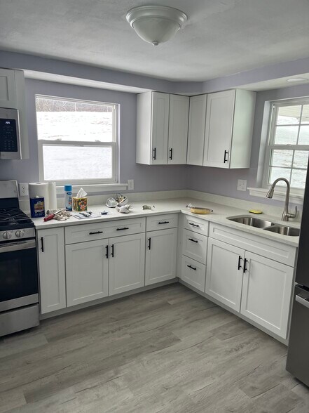 Primary Photo - 61 Brehm Rd