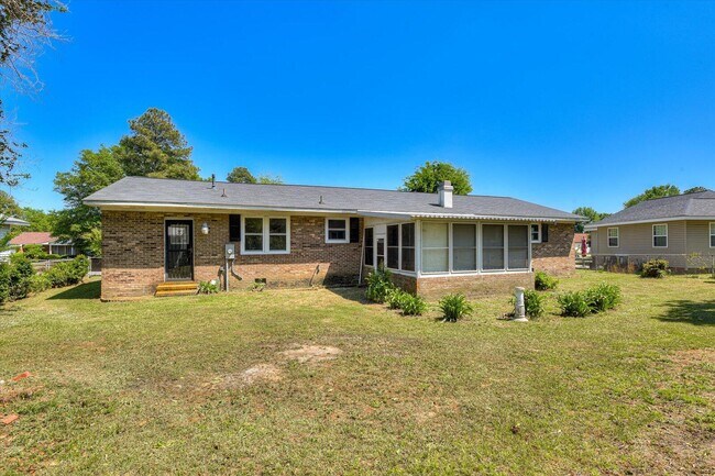 Building Photo - 2021 Arcadia Ct