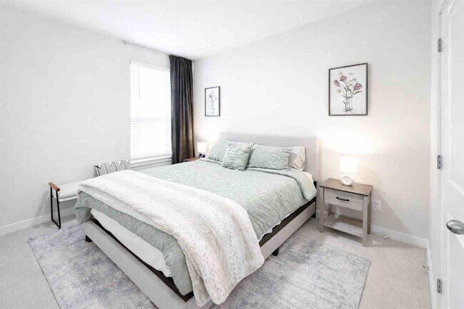 Building Photo - 2500 Forest Creek Dr