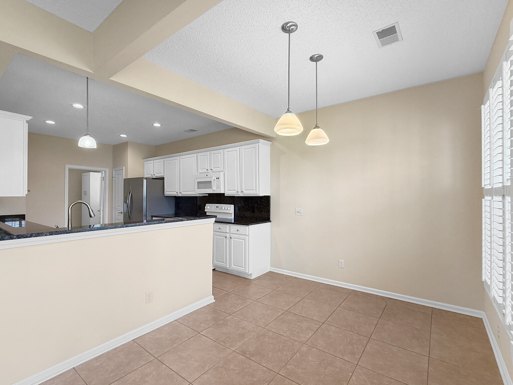 Building Photo - 7 Tallow Dr